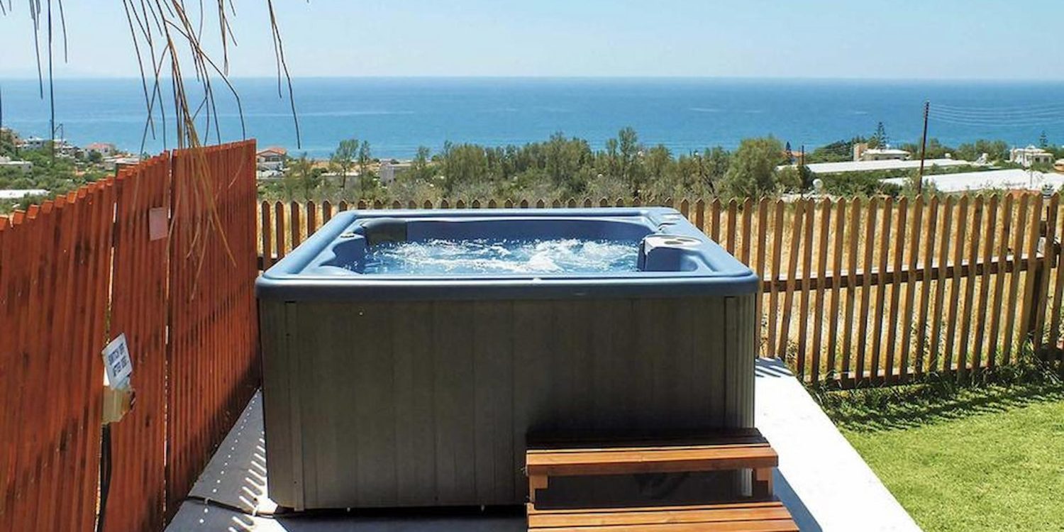 Factors To Consider Before You Buy Hot Tubs