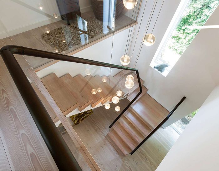 Metal Balustrades Lend A Contemporary Appeal