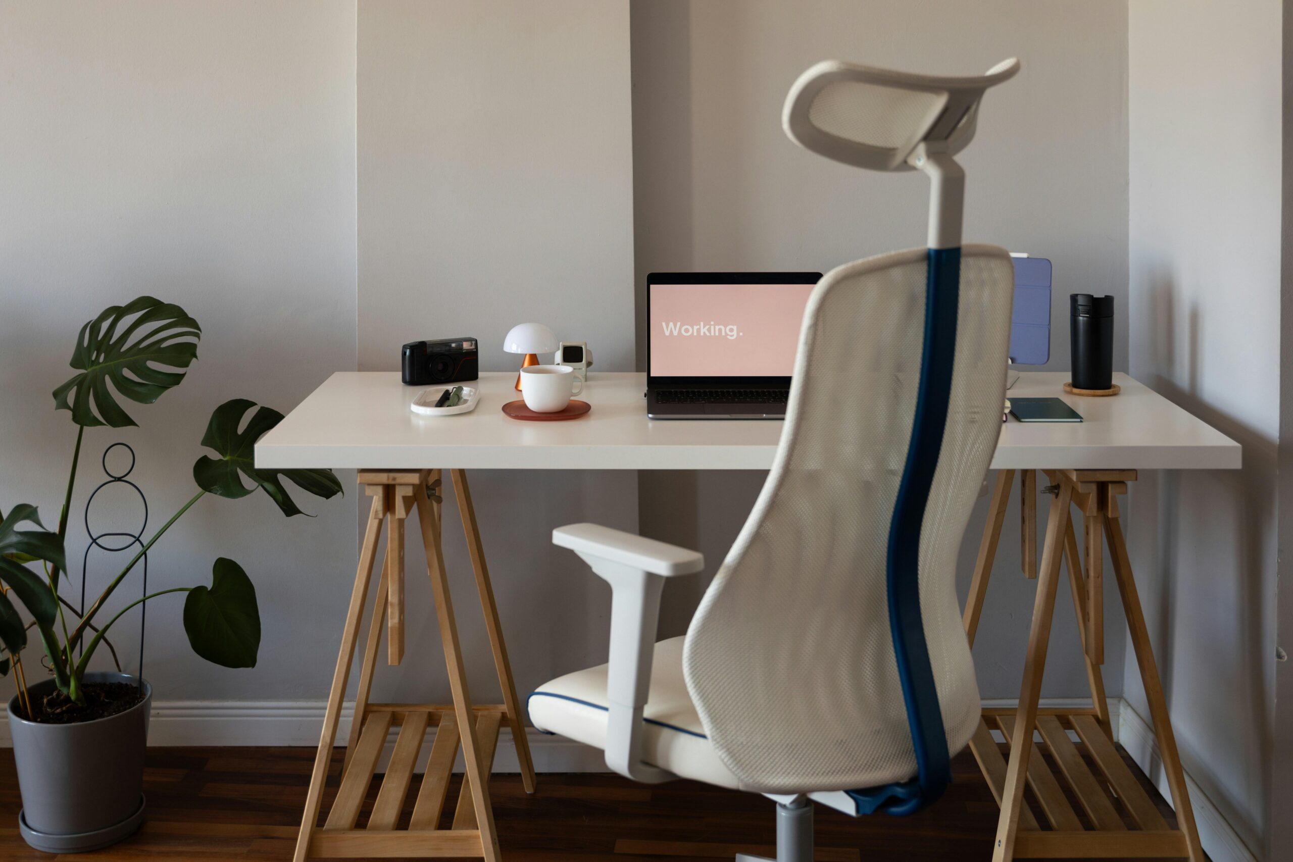 Transform Your Workspace with a Stylish Home Office Chair